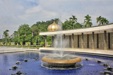 Excursão de Meio Dia na Cidade de Kuala LumpurPasseio compartilhado para um mínimo de 2 adultos