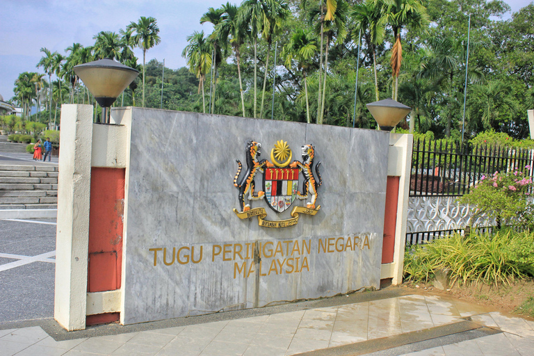 Best of Kuala Lumpur Tour with KL Tower & Batu Caves