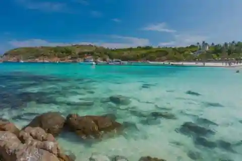 Raya and Coral Island from Phuket