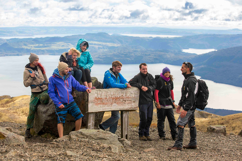 Rotorua: begeleide wandeling van een halve dag naar de vulkanische krater van Tarawera