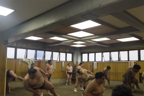 Tokyo: Rundtur för visning av Sumo Morning PracticeRyogoku Sumo-tur