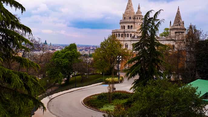 budapest castle hill history mystery discovery game
