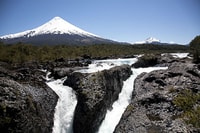 Puerto Varas, Osorno Volcan et chutes d'eau Petrohué Voyage d'une journée - Hizvo