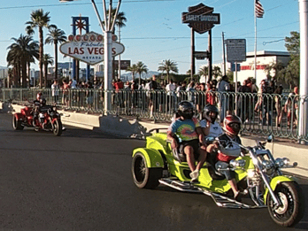 Las Vegas: Strip-Tour auf einem Luxus-Trike von Rewaco Las Vegas: Strip-Tour auf einem Luxus-Trike von Rewaco