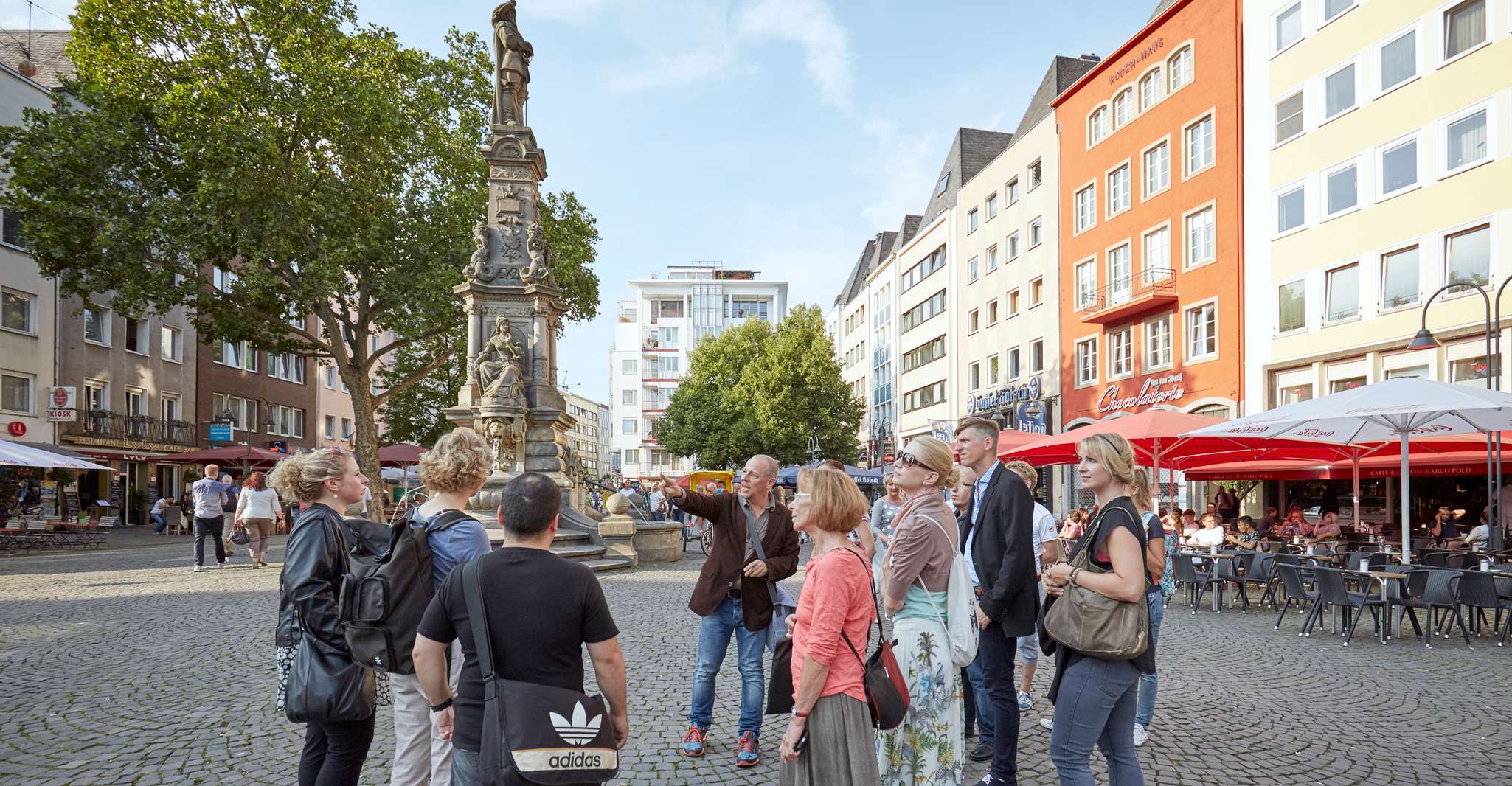 Köln, Histories & Tipik Köln - Hizvo