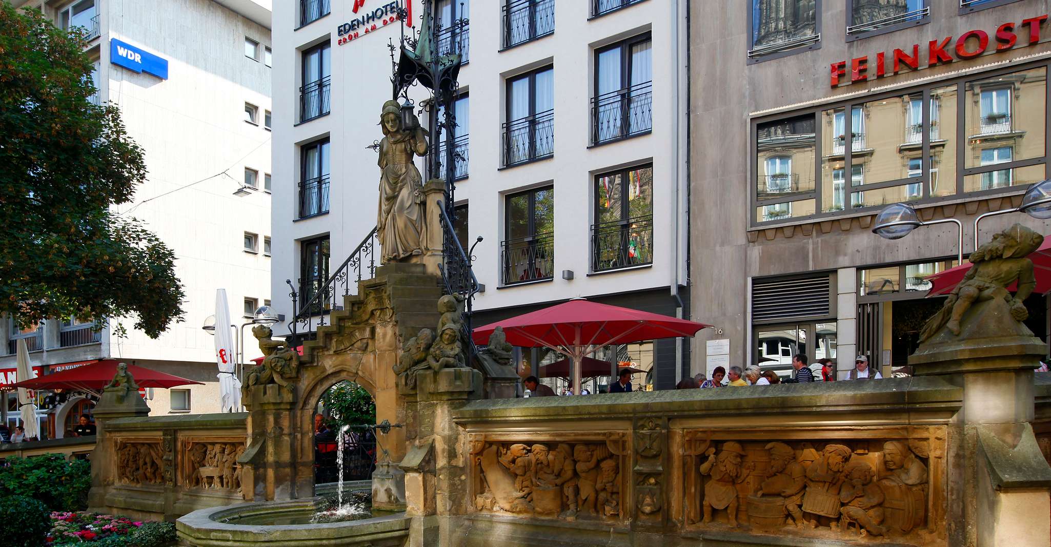 Köln, Histories & Tipik Köln - Hizvo