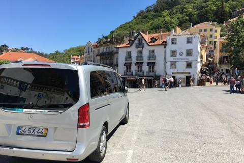 Desde Lisboa: Van Tour a Sintra, Cascais y EstorilTour en grupo compartido