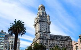 Montevideo: Palacio Salvo Official Ticket with Guided Tour