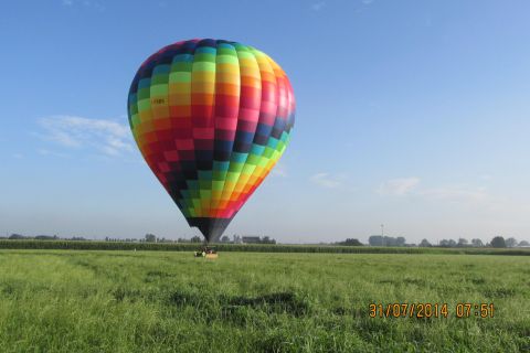 Milan: San Colombano al Lambro Hot Air Balloon Flight