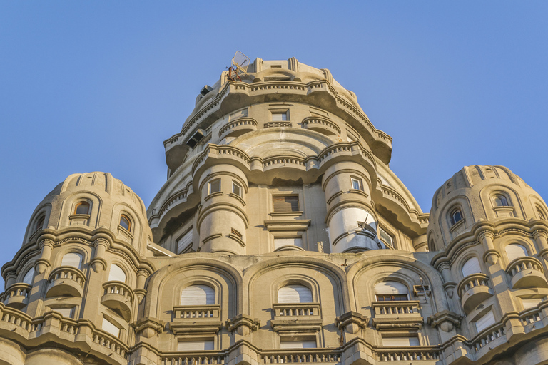 Montevideo: entrada oficial al Palacio Salvo con tour guiado