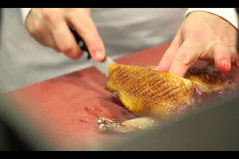 Paris: Dinner Tour with Renowned Food Expert