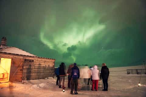 Longyearbyen: Northern Lights Evening with Dinner