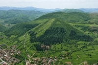 BOSNIAN PYRAMIDS TOUR - Housity