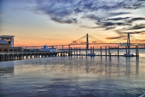 From Myrtle Beach: Charleston Tour with Boone Hall & Cruise