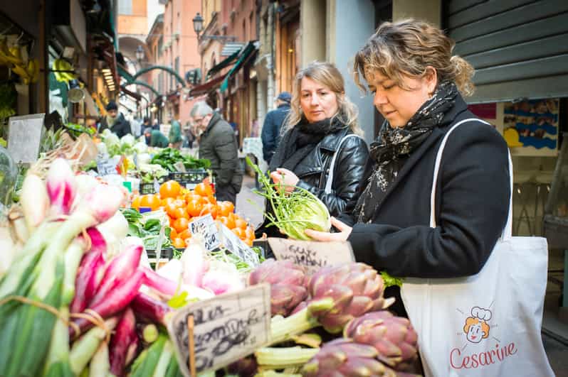 Altamura: Market Tour and Private Cooking Demonstration