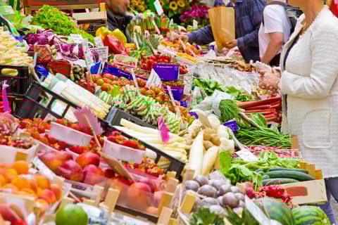 Ravenna: Market Tour and 4-Course Meal