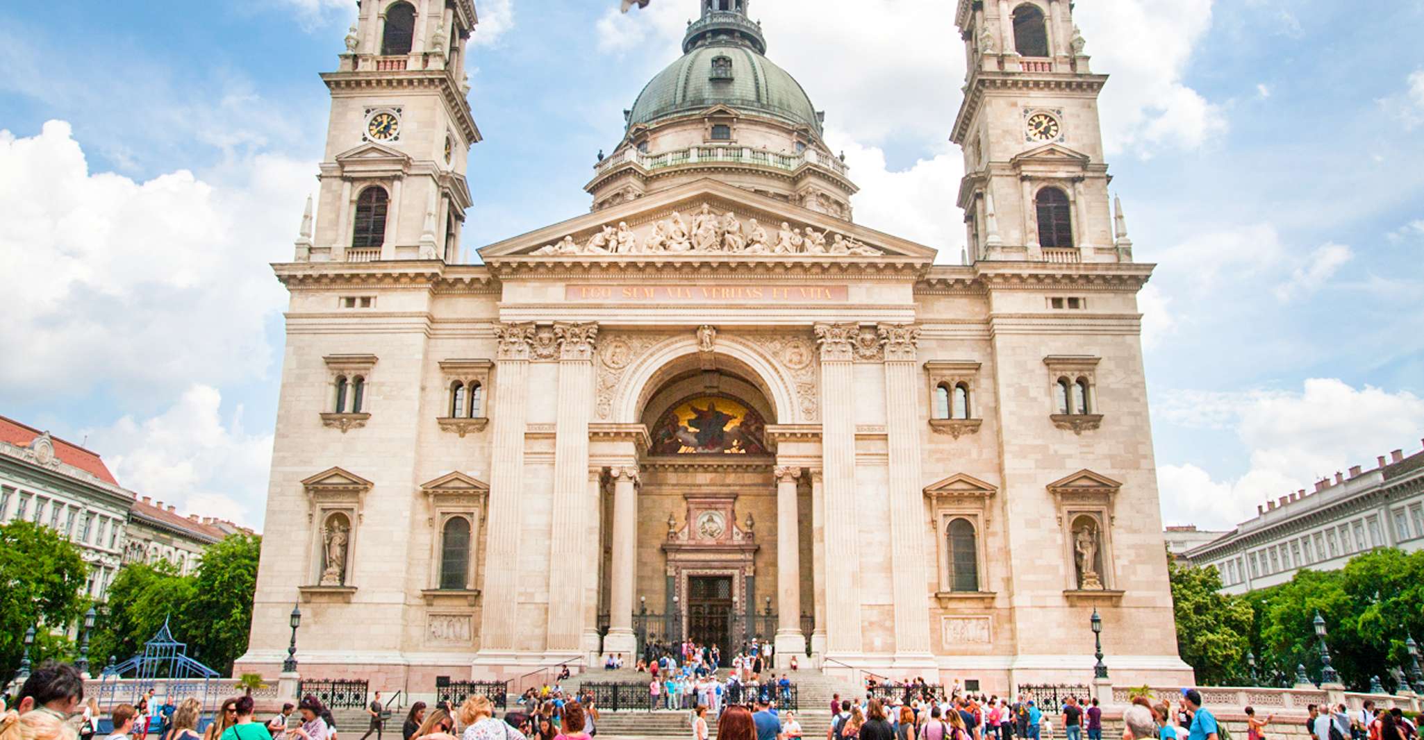 Budapest, St Stephen's Basilica Tour - Housity