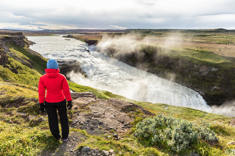 Reykjavik: Golden Circle Day Trip with Blue Lagoon TransferGolden Circle Small-Group Tour with Blue Lagoon Transfer