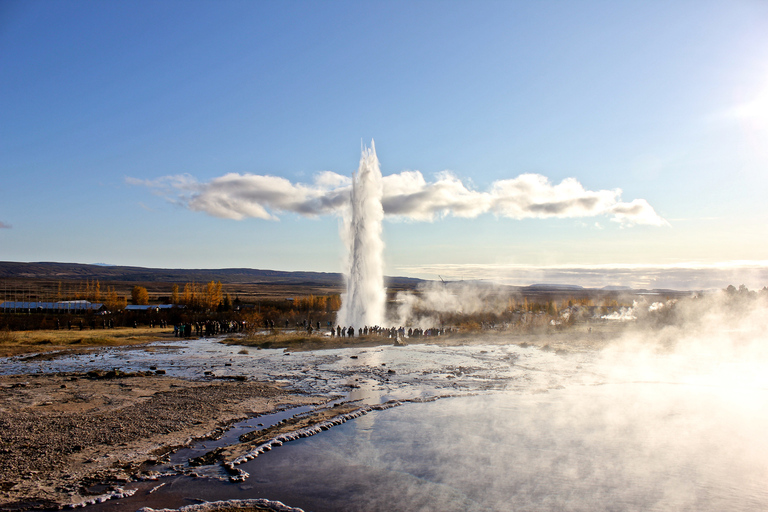 Reykjavik: Golden Circle Day Trip with Blue Lagoon TransferGolden Circle Small-Group Tour with Blue Lagoon Transfer