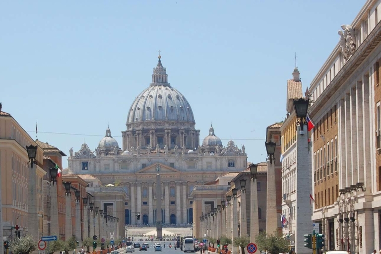 Tour por los Museos Vaticanos y Capilla SixtinaTour grupal en inglés