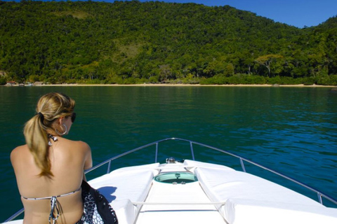 Idyllische Inseln Private Speedboat Tour in ParatyParaty: Idyllische Inseln Private Speedboat Tour