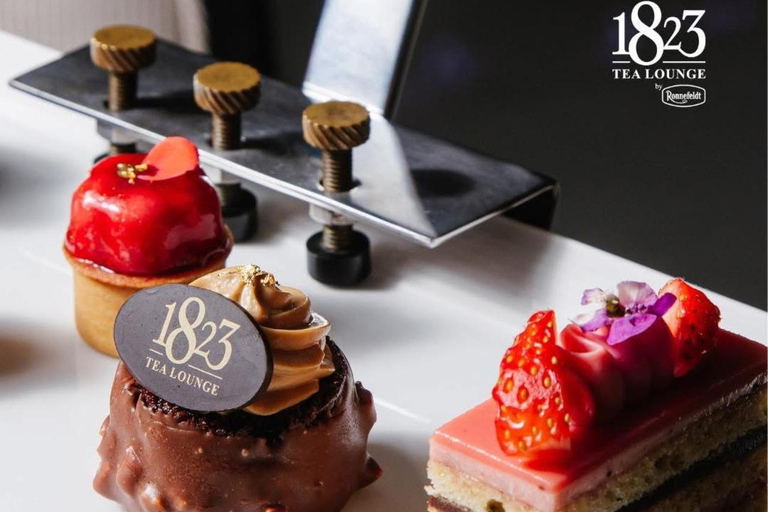 بانكوك: صالة شاي 1823 من رونفيلدت، باقات الطعام والشرابطقم شاي فاخر من جولد إندلجنس لشخصين