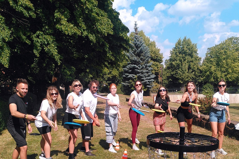 Frisbee golf / disc golf: divertimento in un bellissimo parco di LipsiaFrisbee golf / Disc golf: divertimento assicurato in un bellissimo parco a Lipsia