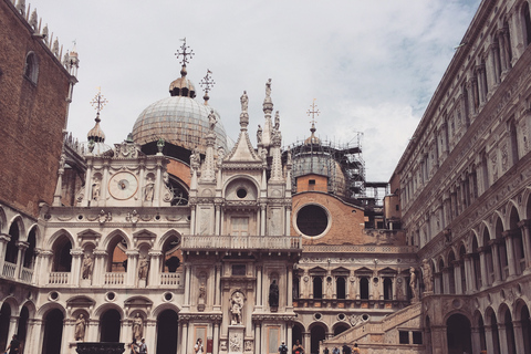 Venetië: privétour Basiliek van San Marco en het Dogenpaleis