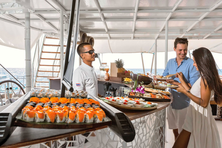 Phuket: Cruzeiro Catamarã de Luxo Ilhas Coral e RachaExcursão Compartilhada com Traslado de Ida e Volta