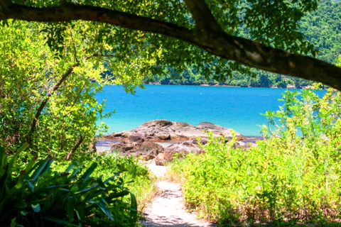 Idyllische Inseln Private Speedboat Tour in ParatyParaty: Idyllische Inseln Private Speedboat Tour