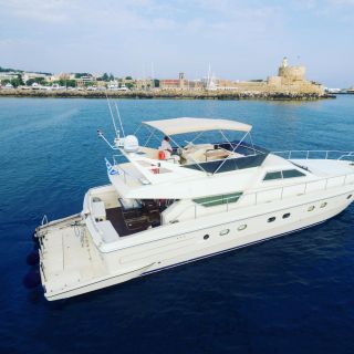 From Rhodes Town: Private Yacht Cruise to Lindos with Lunch