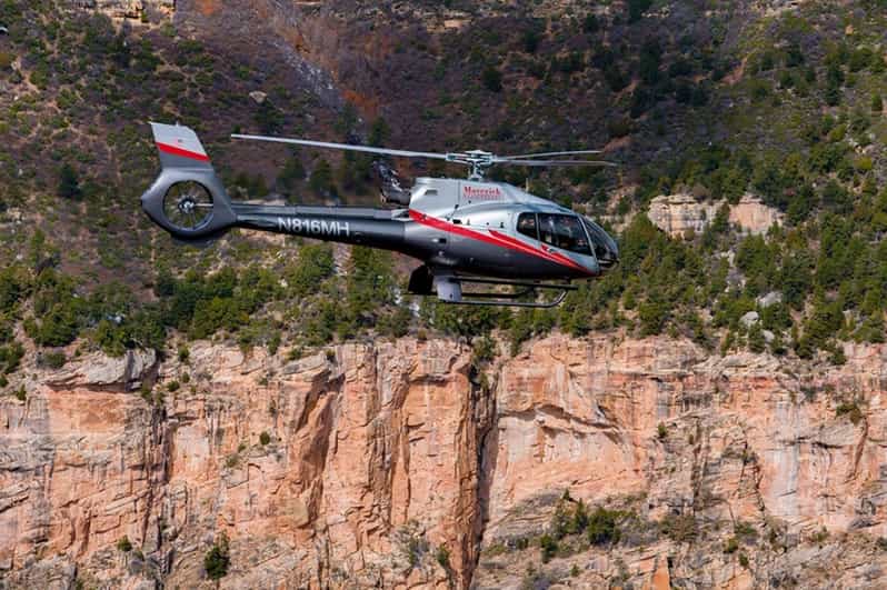 Flugzeugkollision über Dem Grand Canyon