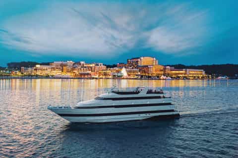 Washington DC: Buffet Lunch or Dinner Cruise on the Spirit