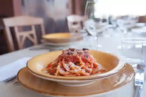Civitavecchia: esperienza gastronomica a casa di un locale