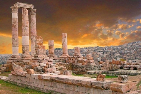 From Amman: Jerash, Ajloun Castle & Umm Qais Private Tour From Amman: Jerash, Ajloun Castle & Umm Qais Private Tour