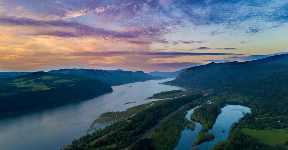 Portland: Columbia Gorge Waterfalls 40-Minute Scenic Flight