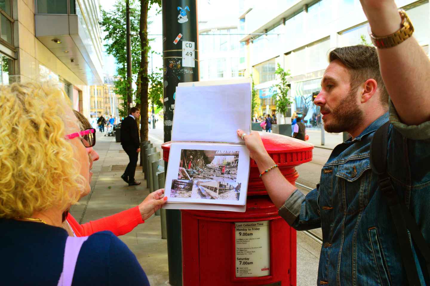 Manchester: Afternoon walking tour with local guide Gareth - Manchester: Guided City Walking Tour