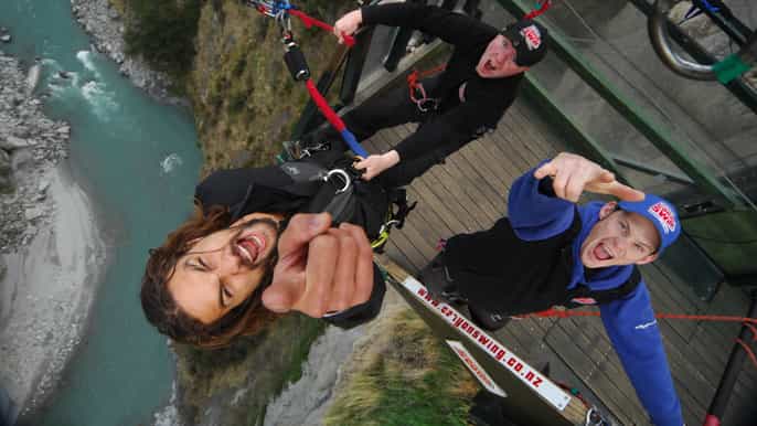 queenstown shotover canyon giant rope swing