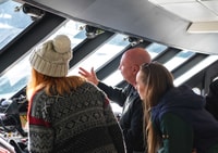 Milford Sound, Waterfalls, Wildlife et Rainforest Cruise - Hizvo