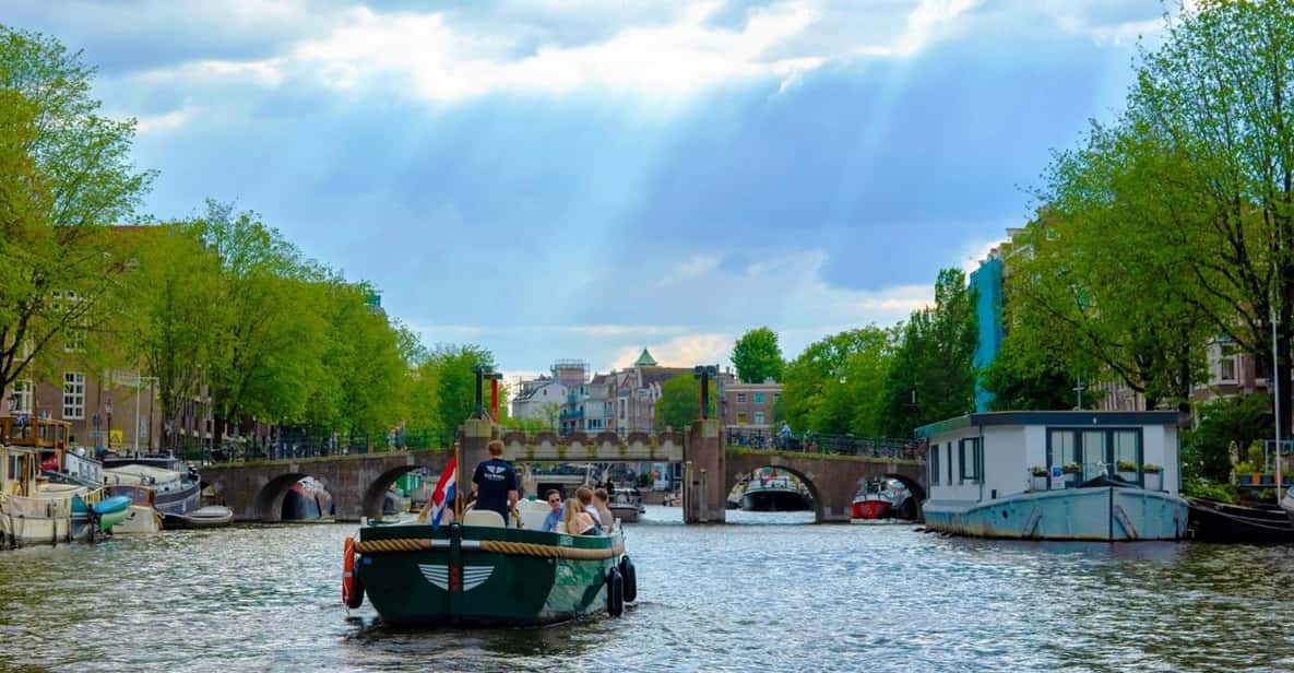 Afbeelding 16 van Amsterdam: de nieuwste grachtenrondvaart met drankje