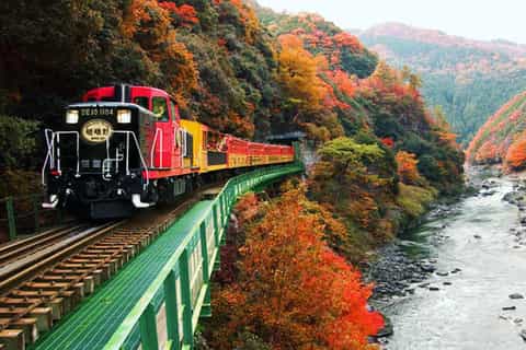 kyoto arashiyama sagano romantic train and hozu river boat
