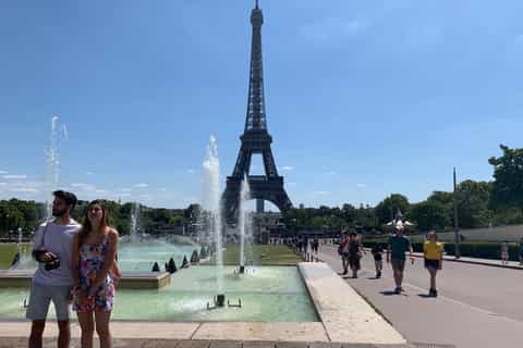 Paris: City Welcome Tour with a Private Guide