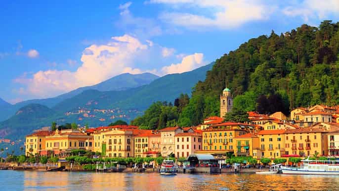 lago como experiencia de crucero y paisajes desde milán