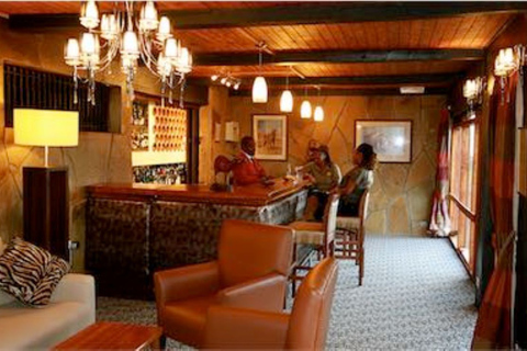 Nairobi: Safari nocturno por los Aberdares a El Arca y las Copas de los Árboles