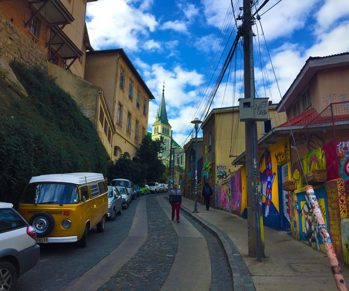 Santiago: Valparaiso, Viña del Mar, & Casablanca Valley Tour