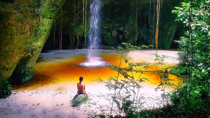desde manaos tour a cascadas y cuevas de la amazonia