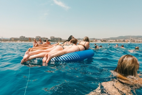 Barcelona: snack- en zwembootfeest van 3 uurSnack & Zwemmen 2023