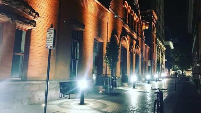 lancaster evening ghost tour a lume di candela