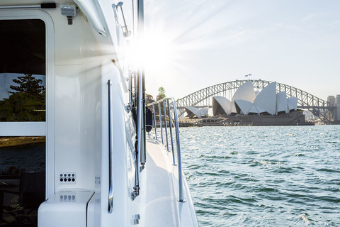Sydney Harbour: Luxury Multi-Stop Lunch Cruise