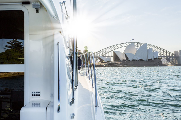 Sydney Harbour: Luxury Multi-Stop Lunch Cruise